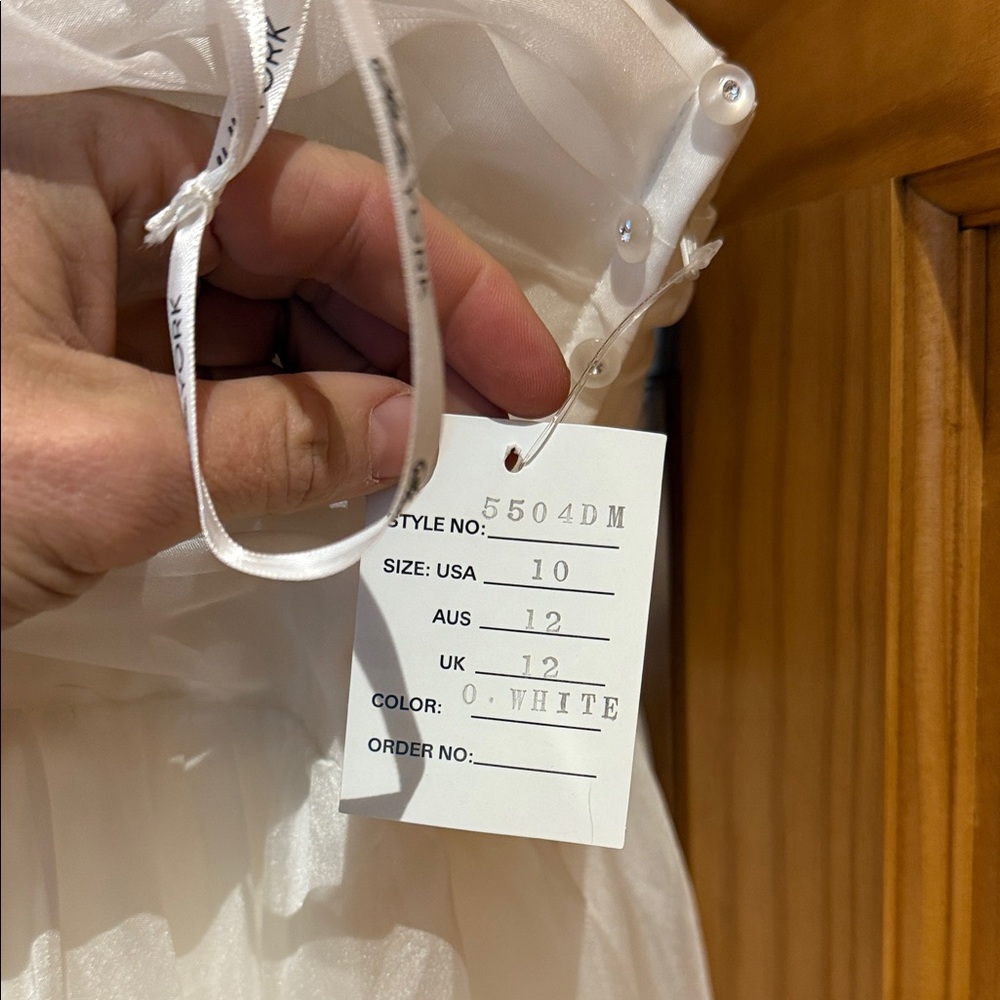 Stella York Strapless White Gown - Picture 2 of 6